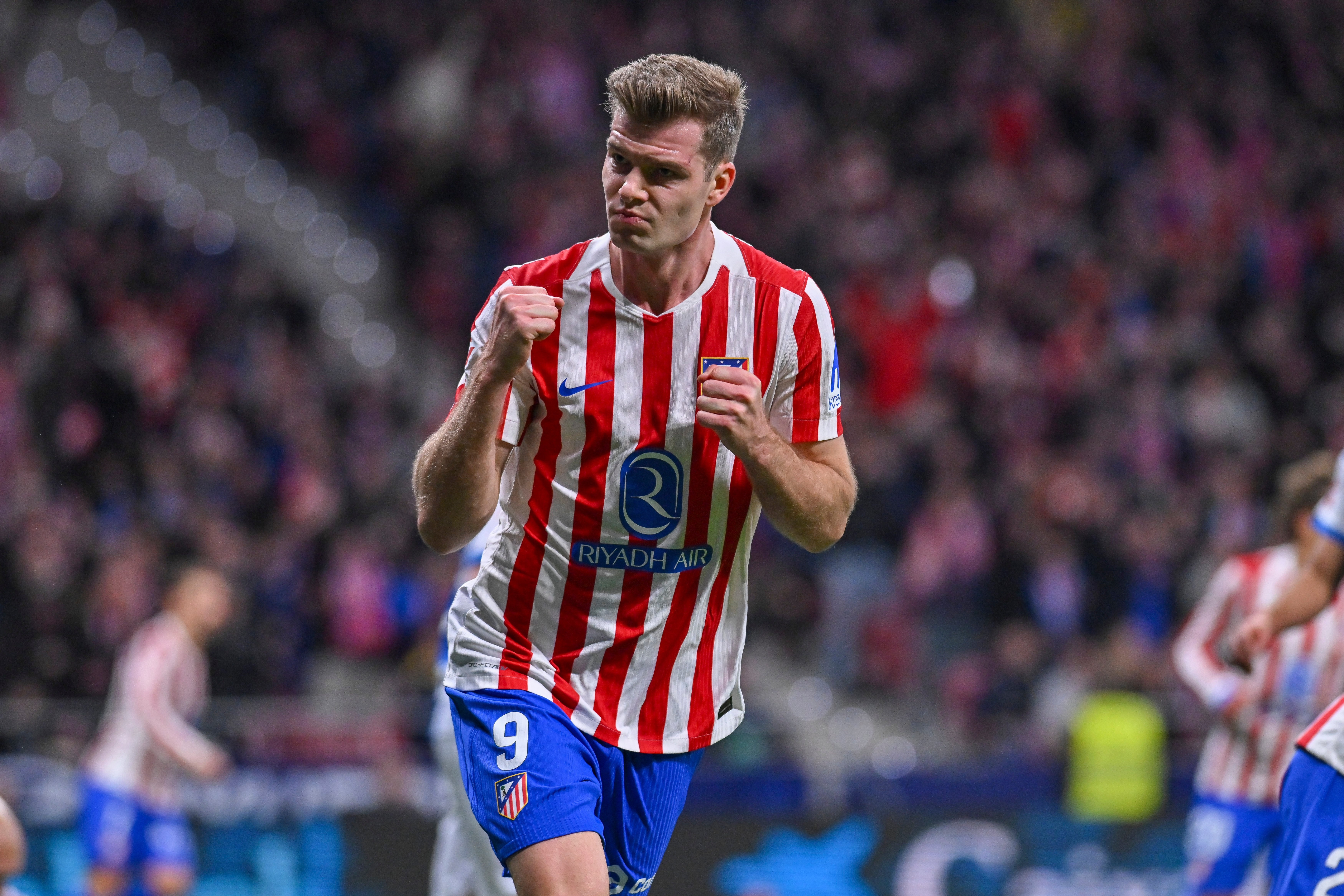 MK体育-马竞官方：卡尔多索左大腿肌肉受伤 瑟尔洛特情况需进一步评估